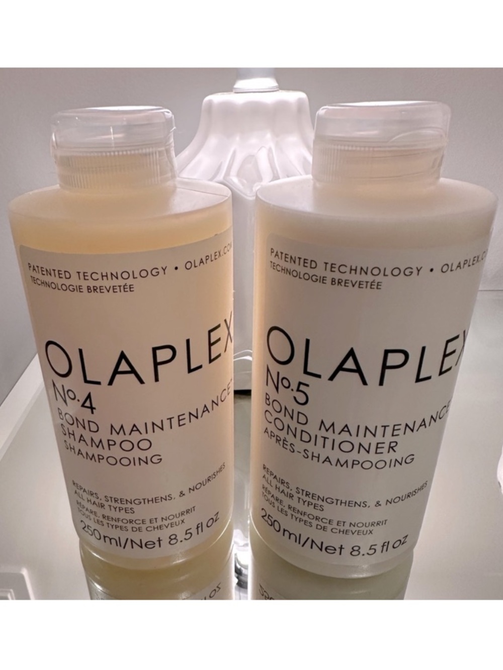 Olaplex No.4 Shampoo & No.5 Conditioner - White Bottle NWT Set of 2